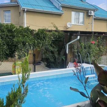 Сдается Дом, 200 м²