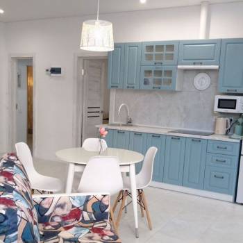 Сдается 2-х комнатная квартира, 80 м²