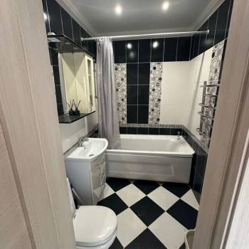 Продается 1-комнатная квартира, 41,9 м²