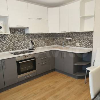 Сдается 2-х комнатная квартира, 62 м²