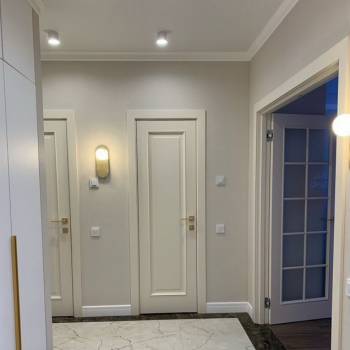 Продается 1-комнатная квартира, 83,3 м²