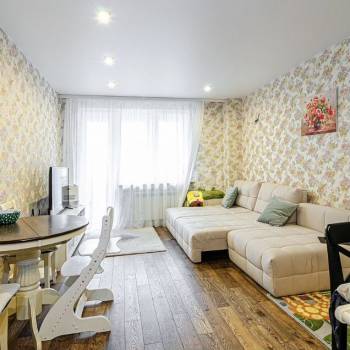 Сдается Многокомнатная квартира, 90 м²