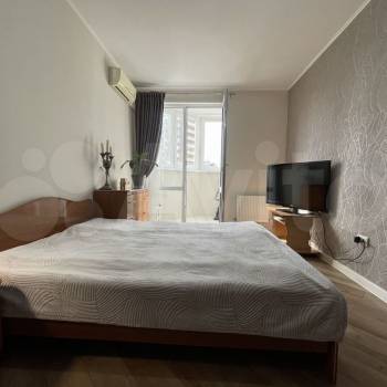 Продается 2-х комнатная квартира, 63,8 м²