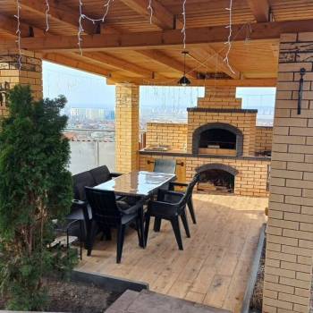 Продается Дом, 204 м²