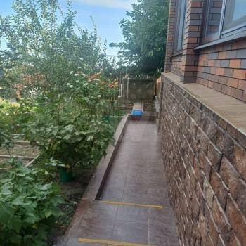 Продается Дом, 204 м²