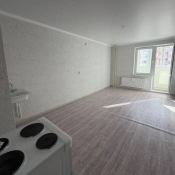 Продается 1-комнатная квартира, 37,3 м²