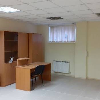 Сдается Нежилое помещение, 75 м²