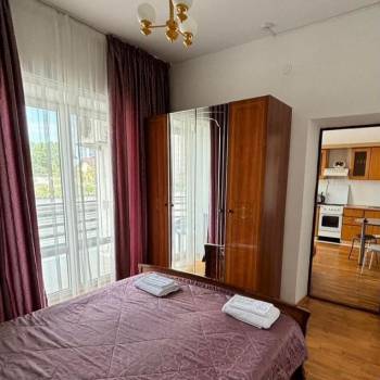 Сдается 1-комнатная квартира, 60 м²