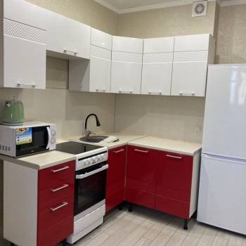 Продается 1-комнатная квартира, 43 м²