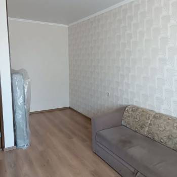 Продается 1-комнатная квартира, 36 м²