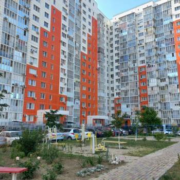 Продается 1-комнатная квартира, 40 м²