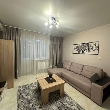 Сдается 1-комнатная квартира, 40,5 м²