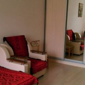 Сдается 1-комнатная квартира, 37 м²