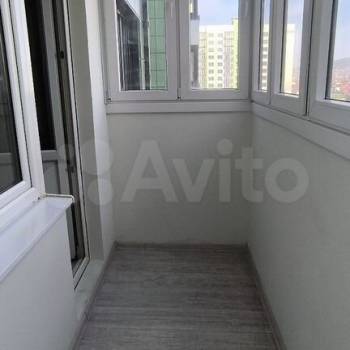 Сдается 1-комнатная квартира, 43 м²