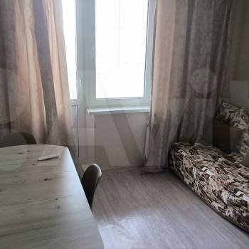 Сдается 1-комнатная квартира, 43 м²