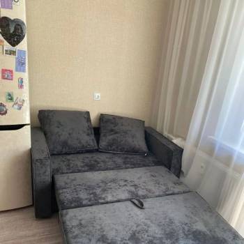 Сдается 1-комнатная квартира, 38 м²