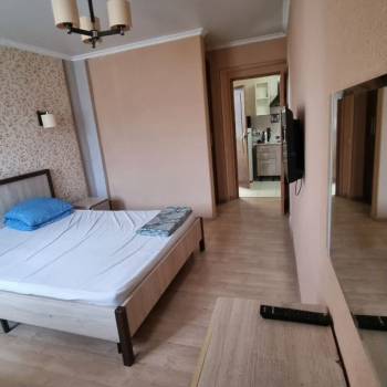 Сдается 1-комнатная квартира, 43 м²