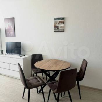 Продается 1-комнатная квартира, 28 м²