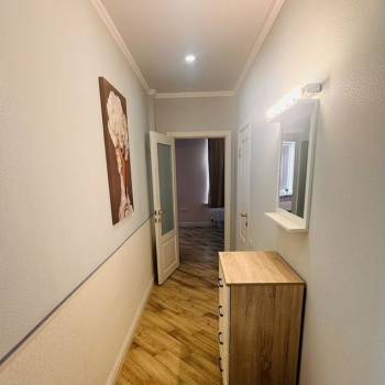 Сдается 2-х комнатная квартира, 75 м²