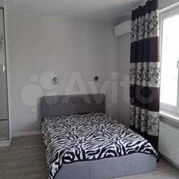 Сдается 1-комнатная квартира, 30 м²