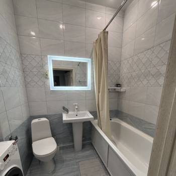 Продается 1-комнатная квартира, 36 м²