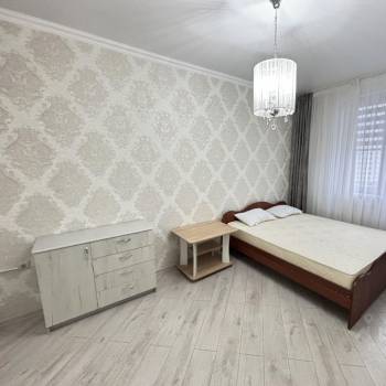 Продается 1-комнатная квартира, 36 м²