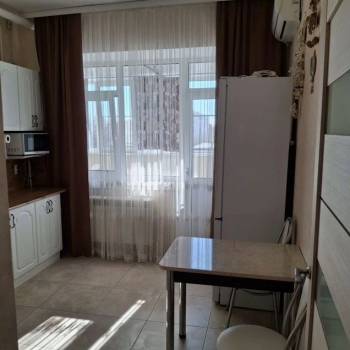 Продается 1-комнатная квартира, 40,9 м²