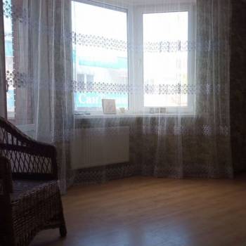 Продается 1-комнатная квартира, 43 м²