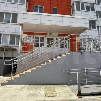 Продается 1-комнатная квартира, 40 м²