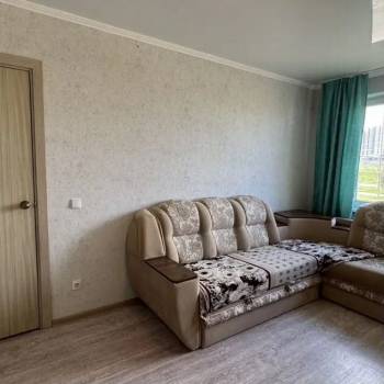 Продается 1-комнатная квартира, 40 м²