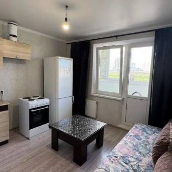 Продается 1-комнатная квартира, 40 м²