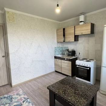 Продается 1-комнатная квартира, 40 м²