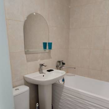 Сдается 1-комнатная квартира, 42 м²