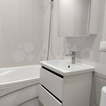 Продается 1-комнатная квартира, 43,8 м²