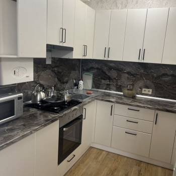 Сдается 1-комнатная квартира, 44 м²