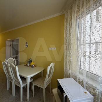 Сдается 1-комнатная квартира, 56,5 м²