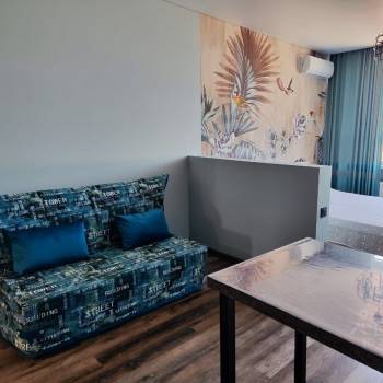 Продается 1-комнатная квартира, 33 м²