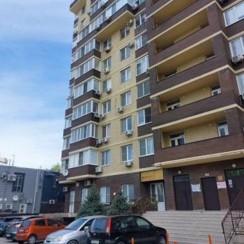 Сдается 1-комнатная квартира, 42 м²