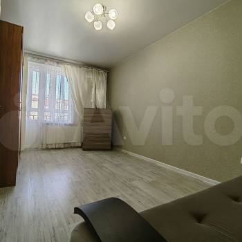 Сдается 1-комнатная квартира, 35 м²