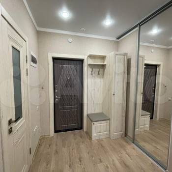 Продается 1-комнатная квартира, 44 м²