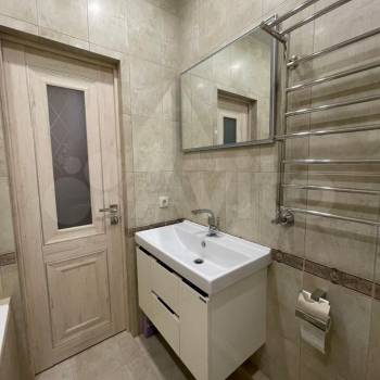 Продается 1-комнатная квартира, 44 м²