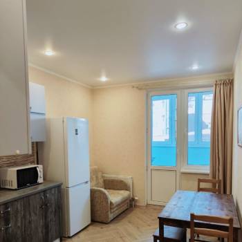 Сдается 1-комнатная квартира, 41 м²