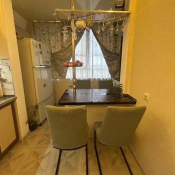 Продается 2-х комнатная квартира, 60 м²
