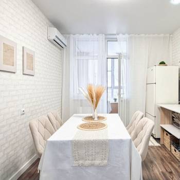 Продается 1-комнатная квартира, 48,3 м²