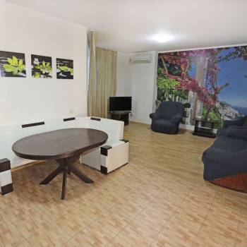 Сдается Дом, 200 м²
