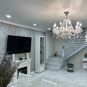 Продается Дом, 200 м²