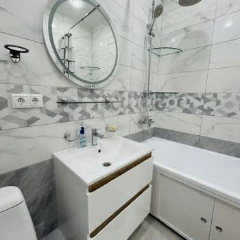 Сдается 1-комнатная квартира, 42 м²
