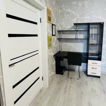 Сдается 1-комнатная квартира, 42 м²