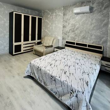 Сдается 1-комнатная квартира, 42 м²