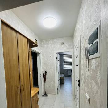 Сдается 1-комнатная квартира, 42 м²